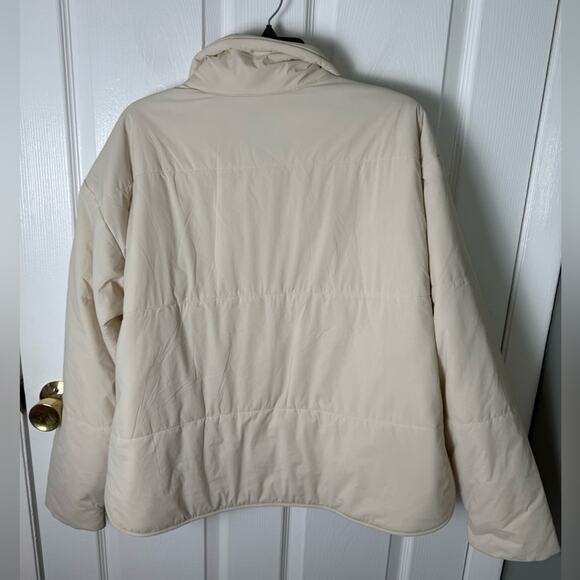 Vuori Canyon Insulated Jacket in Bone XL - Picture 7 of 9